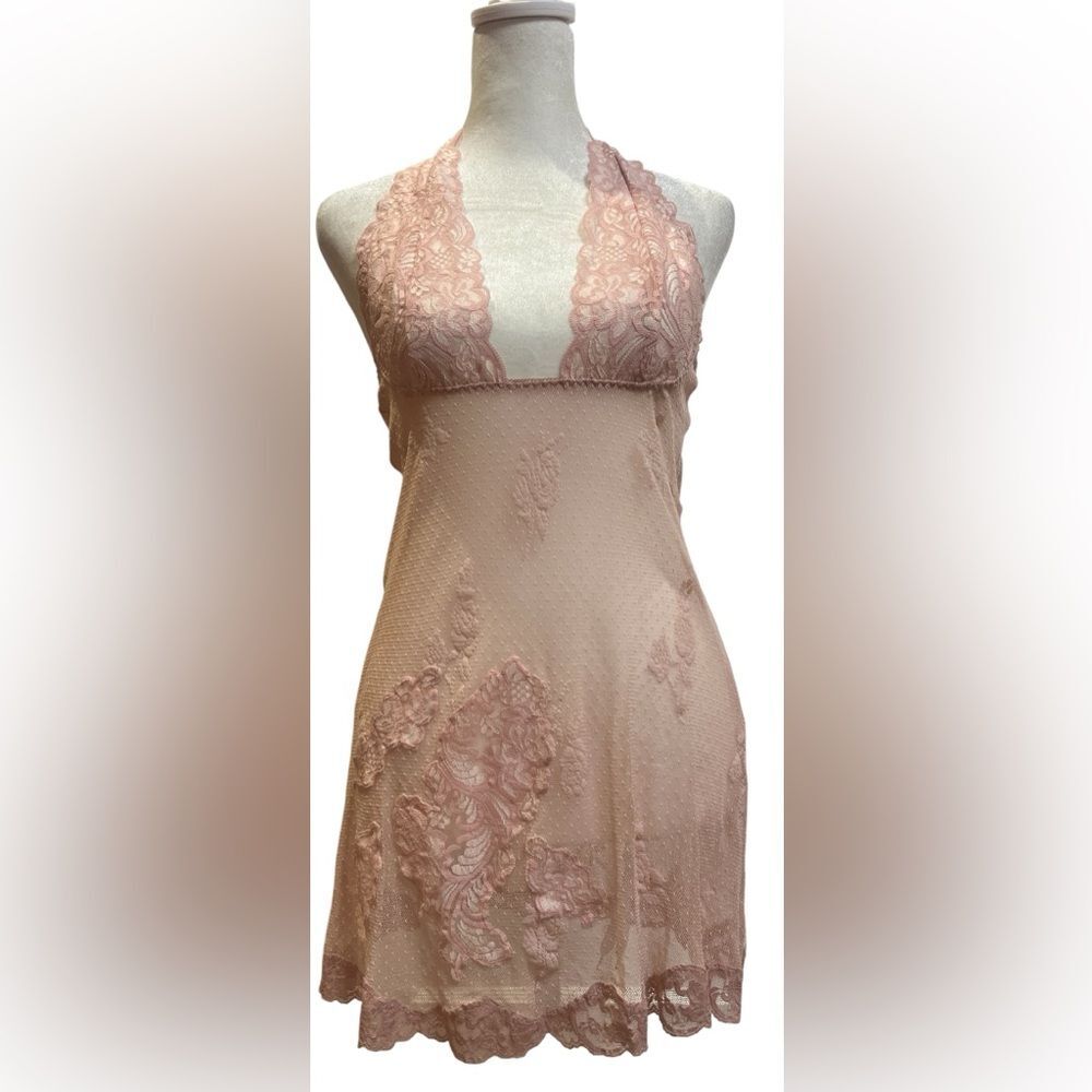 Frederick's of Hollywood soft pink baby doll lace chemise/slip lingerie Size M